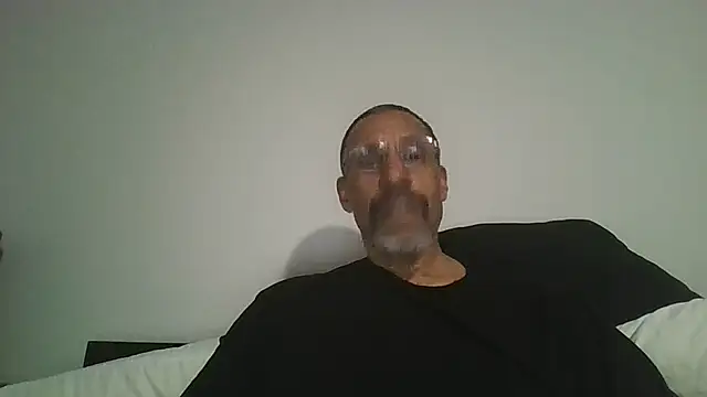 Snapshot of swimmer2496 chatting on March 30, 2026, 2:35 am swimmer2496 online show from March 30, 2026, 2:35 am
