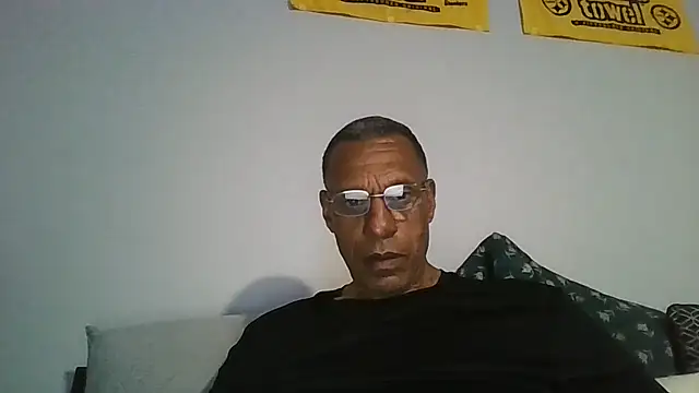 swimmer2496 online show from May 29, 2026, 1:44 am