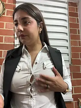 A-uroora online show from March 13, 2026, 7:57 am