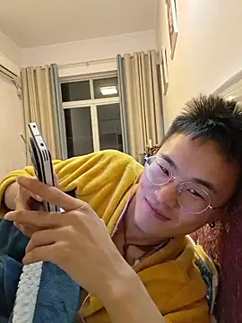 Snapshot of Aint686 chatting on February 19, 2026, 2:03 pm Aint686 online show from February 19, 2026, 2:03 pm