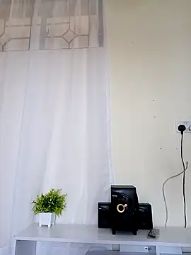 Silk Hennessy online show from February 20, 2026, 10:28 am