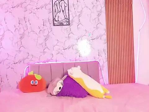 Snapshot of Nayara_edem chatting on February 7, 2026, 8:06 pm Nayara edem online show from February 7, 2026, 8:06 pm