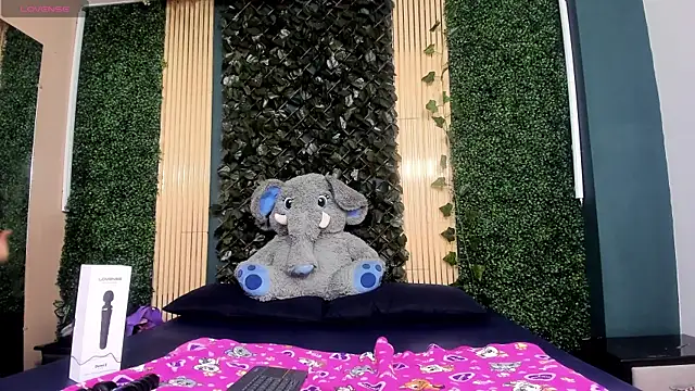 Snapshot of AmberAddamss chatting on February 23, 2026, 1:12 pm AmberAddamss online show from February 23, 2026, 1:12 pm