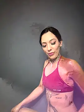 MamiSoft420 online show from April 16, 2026, 2:51 pm