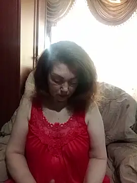 Snapshot of Russian_Lara chatting on May 26, 2026, 4:43 am Russian Lara online show from May 26, 2026, 4:43 am