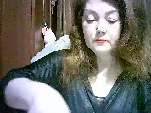 Russian Lara online show from February 4, 2026, 11:00 pm