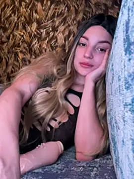 SashaPri online show from February 15, 2026, 10:41 pm