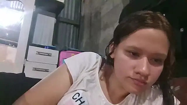 Jessy2000NS online show from February 19, 2026, 11:56 pm