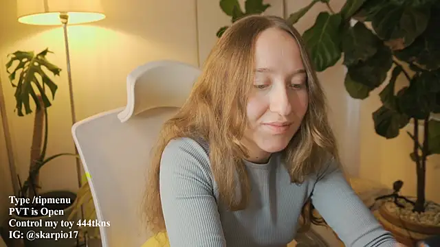 Snapshot of Scarlett_NoirMuse chatting on March 30, 2026, 7:26 pm Scarlett NoirMuse online show from March 30, 2026, 7:26 pm