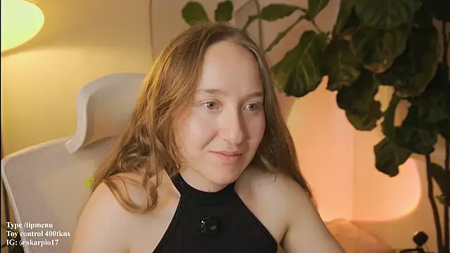 Snapshot of Scarlett_NoirMuse chatting on March 10, 2026, 9:41 pm Scarlett NoirMuse online show from March 10, 2026, 9:41 pm