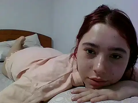 Snapshot of Anni_000 chatting on February 23, 2026, 10:16 am Anni 000 online show from February 23, 2026, 10:16 am