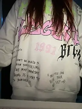 Snapshot of Vixroy7 chatting on February 12, 2026, 11:26 pm Vixroy7 online show from February 12, 2026, 11:26 pm