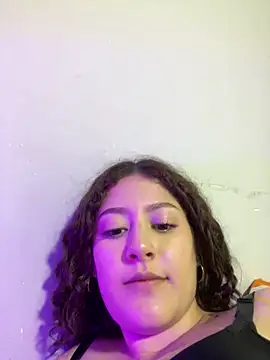 lizzy luminair online show from February 20, 2026, 3:58 am