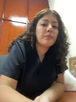 lizzy luminair online show from February 12, 2026, 9:58 pm