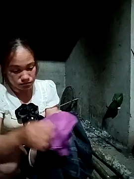 Snapshot of cutebobi chatting on April 4, 2026, 10:27 pm cutebobi online show from April 4, 2026, 10:27 pm