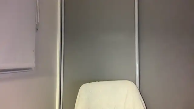 xopeachybaby online show from March 24, 2026, 11:32 am