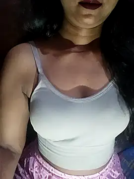 Snapshot of Ayesha_Khan1 chatting on April 25, 2026, 12:57 am Ayesha Khan1 online show from April 25, 2026, 12:57 am