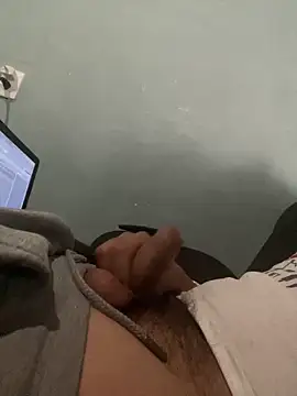 lilbxby34 online show from April 10, 2026, 10:17 pm