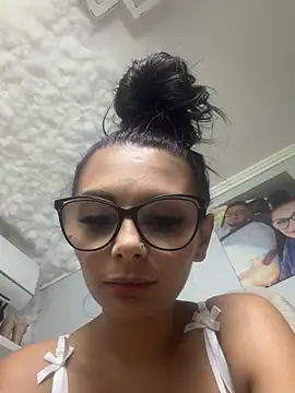 Snapshot of HiddendesireXO01 chatting on July 9, 2026, 7:57 pm HiddendesireXO01 online show from July 9, 2026, 7:57 pm