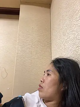 Snapshot of Keola_kwad chatting on February 25, 2026, 12:49 pm Keola kwad online show from February 25, 2026, 12:49 pm