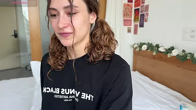 Snapshot of cutiemari chatting on April 12, 2026, 4:49 am cutiemari online show from April 12, 2026, 4:49 am