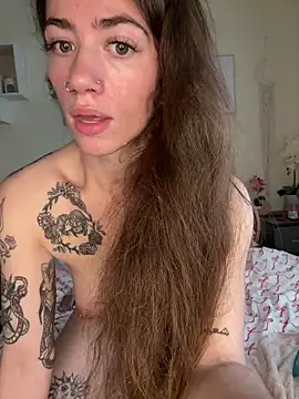 ValenciaTheVixenXX online show from June 6, 2026, 1:05 pm