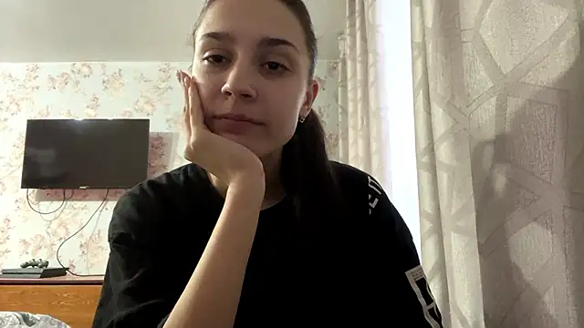 Snapshot of PagedLard chatting on February 11, 2026, 6:13 am PagedLard online show from February 11, 2026, 6:13 am