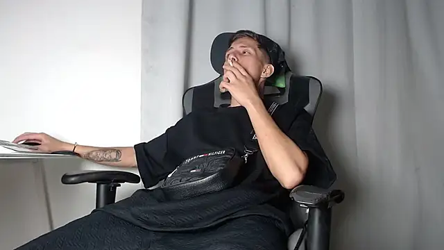 Didi hard online show from April 4, 2026, 3:24 am