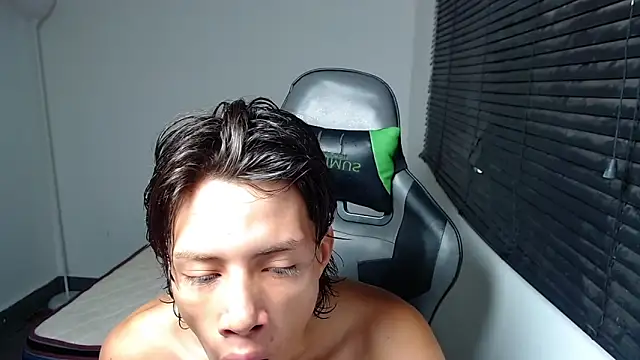 Snapshot of Didi_hard chatting on February 9, 2026, 10:13 am Didi hard online show from February 9, 2026, 10:13 am