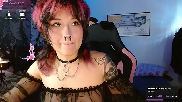 Snapshot of neena_nyx_ chatting on February 24, 2026, 5:14 pm neena nyx online show from February 24, 2026, 5:14 pm