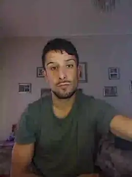 Snapshot of Mcsimotoro chatting on May 7, 2026, 5:38 pm Mcsimotoro online show from May 7, 2026, 5:38 pm