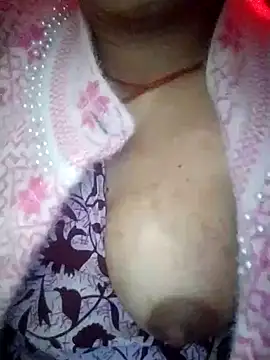 Snapshot of Nasrjfjfjy5578 chatting on February 4, 2026, 7:03 am Nasrjfjfjy5578 online show from February 4, 2026, 7:03 am