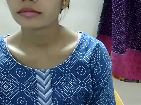 Snapshot of Kulsum_S chatting on July 9, 2026, 1:54 pm Kulsum S online show from July 9, 2026, 1:54 pm