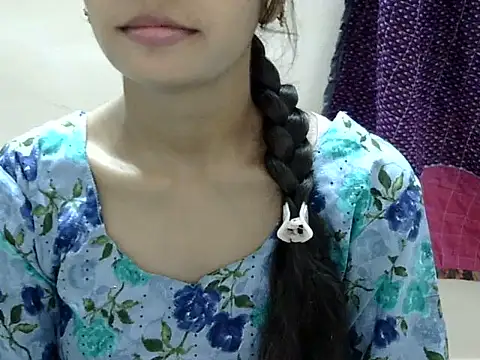 Snapshot of Kulsum_S chatting on July 27, 2026, 2:13 pm Kulsum S online show from July 27, 2026, 2:13 pm