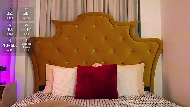 Roxie Joy online show from March 31, 2026, 5:09 am