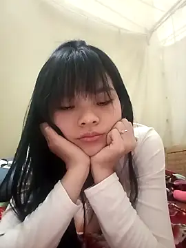 meomeo30 online show from March 17, 2026, 1:58 pm