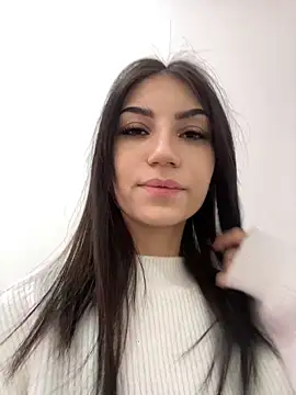 Snapshot of SlowSweetWhispe chatting on February 5, 2026, 6:53 am SlowSweetWhispe online show from February 5, 2026, 6:53 am