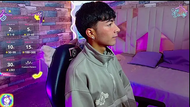 Snapshot of osamu_tay chatting on March 8, 2026, 11:46 am osamu tay online show from March 8, 2026, 11:46 am