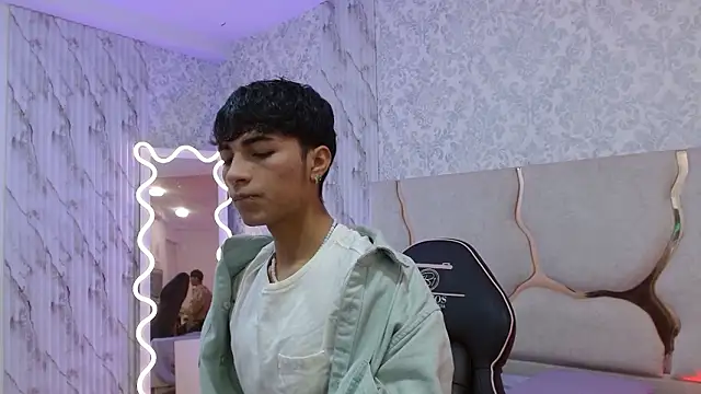 Snapshot of osamu_tay chatting on March 22, 2026, 3:10 am osamu tay online show from March 22, 2026, 3:10 am