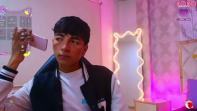 Snapshot of osamu_tay chatting on March 16, 2026, 3:03 am osamu tay online show from March 16, 2026, 3:03 am