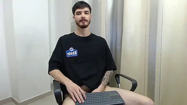 Snapshot of joseh0se chatting on February 3, 2026, 6:22 am joseh0se online show from February 3, 2026, 6:22 am