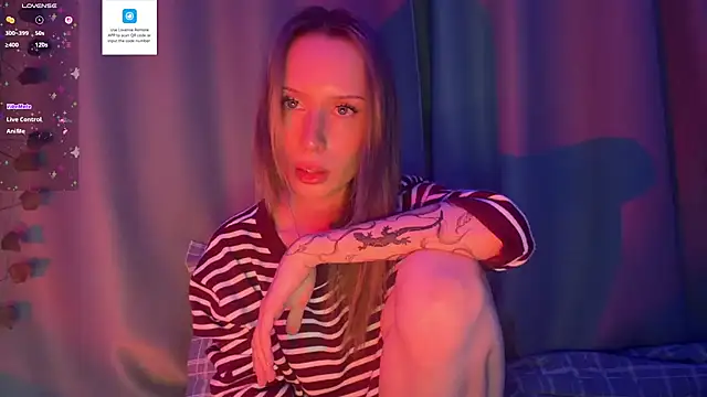 DellaCampbell online show from April 1, 2026, 4:04 pm