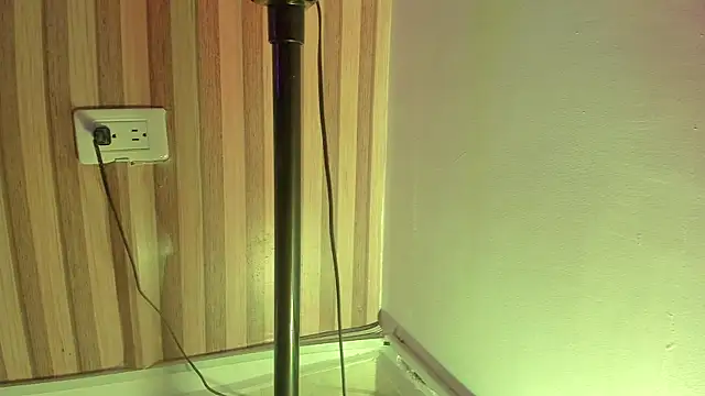 Snapshot of Melanie__Evans chatting on April 2, 2026, 10:55 am Melanie Evans online show from April 2, 2026, 10:55 am