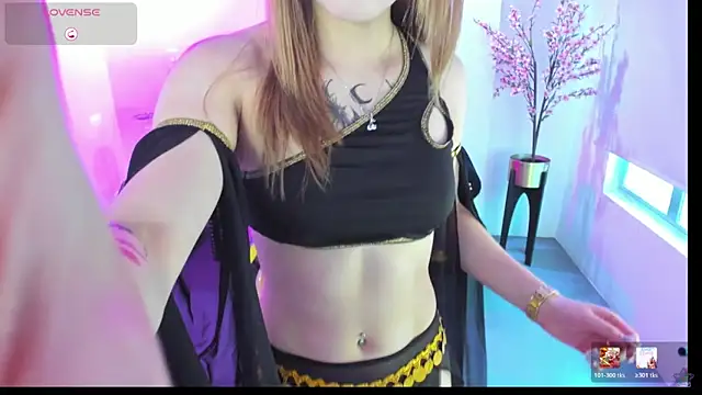 Snapshot of Victoria__doll chatting on May 28, 2026, 12:22 pm Victoria doll online show from May 28, 2026, 12:22 pm