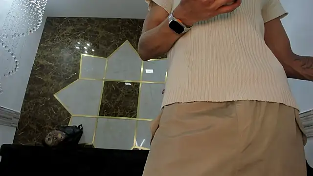 Snapshot of Rpoolrboy chatting on February 18, 2026, 8:27 pm Rpoolrboy online show from February 18, 2026, 8:27 pm