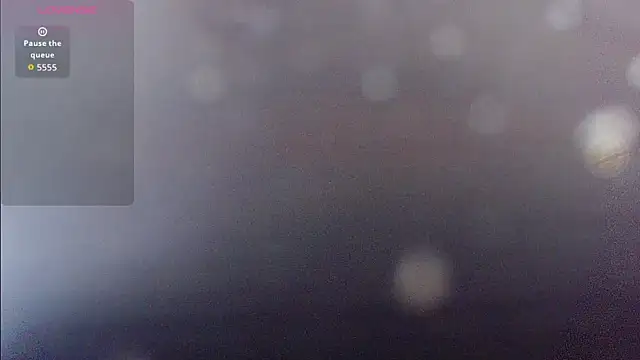 Snapshot of violetaconny chatting on April 11, 2026, 3:58 am violetaconny online show from April 11, 2026, 3:58 am