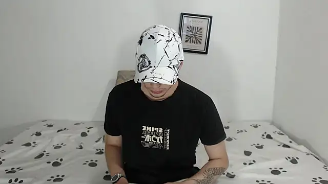 Snapshot of Vlad__night chatting on March 12, 2026, 3:23 am Vlad night online show from March 12, 2026, 3:23 am