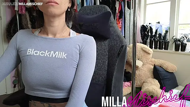 Snapshot of millamischief chatting on July 22, 2026, 1:07 am millamischief online show from July 22, 2026, 1:07 am