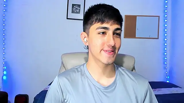 babyted272 online show from April 11, 2026, 4:21 pm