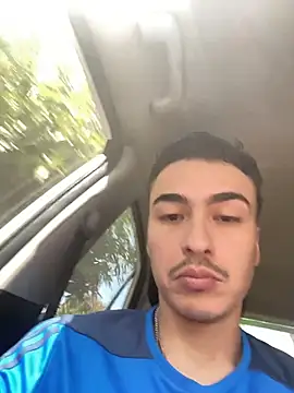 Snapshot of vanilla_Kush chatting on February 5, 2026, 4:47 pm vanilla Kush online show from February 5, 2026, 4:47 pm